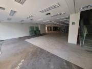 Prédio Comercial para aluguel, 20 vagas, Centro...