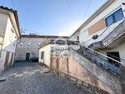 Prédio em Abraveses com Duas Fracções Independentes e s...