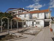 Prédio em Ajuda