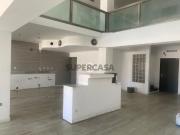 ️ Prédio no centro de Coimbra junto ao Hospital da...