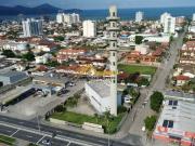 Prédio para Locação em Caraguatatuba/SP Indaiá
