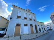 Prédio para reconstrução no centro histórico de Portimão