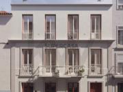 Prédio para Remodelação Total 2 de 3 Frações com Projeto...