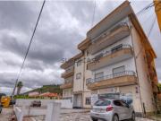 Prédio para Venda em Abrantes 6 Apartamentos T3 + Loja...
