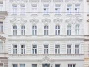 Sanierungsbedürftig | 3 Zimmer Altbau Wohnung | ruhige... Sanierungsbedürftig | 3 Zimmer Altbau Wohnung | ruhige...