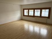 Preiswerte Bijou Wohnung nahe Zentrum! Raumhöhe 2.12m....