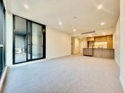 Premium 2 Bedroom Room with Water View!