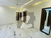 Premium 3 Bed Apartment with Lake & DHA View Askari 11...