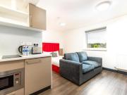 Premium, Chapel Street, Studio Flat For