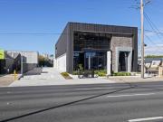 Elevate Your Business in Mornington's Premier...