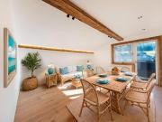 Premium Dachgeschoßwohnung mit Altholzcharme und...