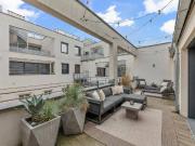 Premium Dachwohnung mit sonniger Terrasse