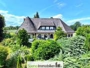 PREMIUM Lage Nähe Schloss Puchberg auf Riesengrundstück