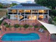 Premium Lakeside Living