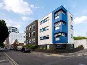 Premium Plus Studio B Has an Apartment