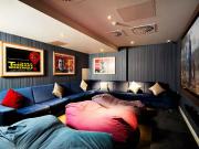 Premium R Has an Apartment