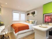 Premium Range 1 Ensuite J Has an Apartment