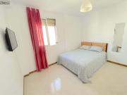 Premium sunny room near center with double bed, WIFI and...
