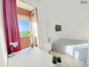 Premium sunny room near center with private terrace,...