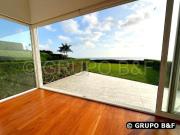 Premium: Vista Al Mar y Jardín Privado! Amplio con... Premium: Vista Al Mar y Jardín Privado! Amplio con...
