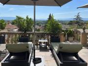 Près dAvignon, maison de maître 19e avec vue panoramique...
