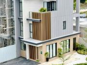 Preselling Townhouses & Houses & Lots in Katipunan near...
