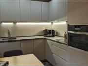 Presentamos un espectacular apartamento reformado,...