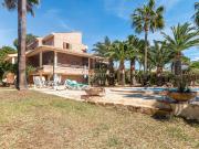 Presentamos un impresionante villa en venta, situado en...