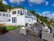 Villa con panoramicas vistas al mar y privacidad en...