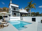 Presentando una villa de lujo excepcional en el enclave...