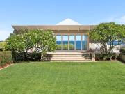 Prestige Cottesloe Beach House in Front Row Position