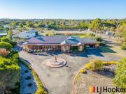 Prestige Family Estate in a Prime Location