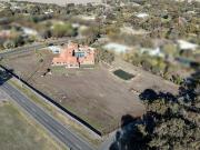 Prestige Home Creek Frontage