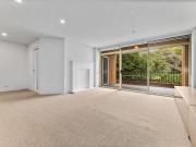 Prestige Living on Fawkner Park