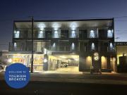 PRESTIGE LOCATION AND ACCOMODATION IN THRIVING...