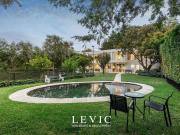 Prestige, Privacy and Parkside Perfection