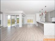 Prestige Property with Solar Panels & Shed!