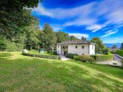 Prestigeträchtiges Anwesen mitten im Grünen in Lausanne