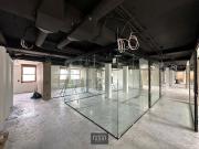 Prestigeträchtiges Büro mit 245 m2 zu vermieten...