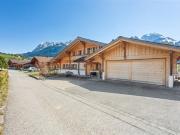 Prestigeträchtiges Wohnchalet in Château d'Oex