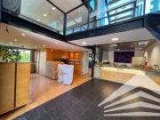 Prestigeträchtiges Büro mit 750 m2 zu vermieten...