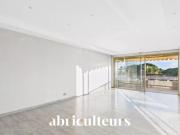 Prestigieux Appartement 4 Pièces vue mer 84,3 m² Juan...