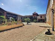 Prestigieux château de 400 m2 en vente Villecomtal sur...