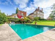 Prestigieux château en vente Aignan, France