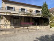 Prestigieux immeuble de rapport en vente à Beaumes de...