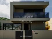 Prestigiosa casa à venda Vila Nova de Gaia, Portugal