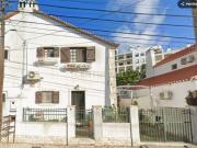 Prestigiosa casa de 113 m² à venda Almada, Portugal