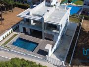 Prestigiosa casa de 200 m² à venda Albufeira e Olhos de...