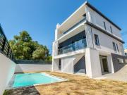 Prestigiosa casa de 216 m² à venda Almada, Portugal