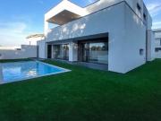 Casa de luxo de 250 m² à venda Charneca de Caparica, Setúbal